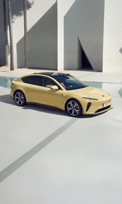 NIO - ET5 - Exterieur - Header - Mobile